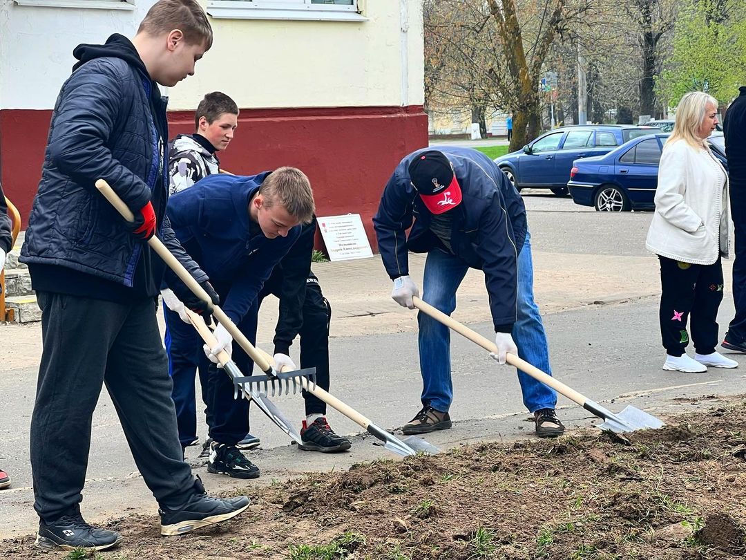 Мы память бережно храним