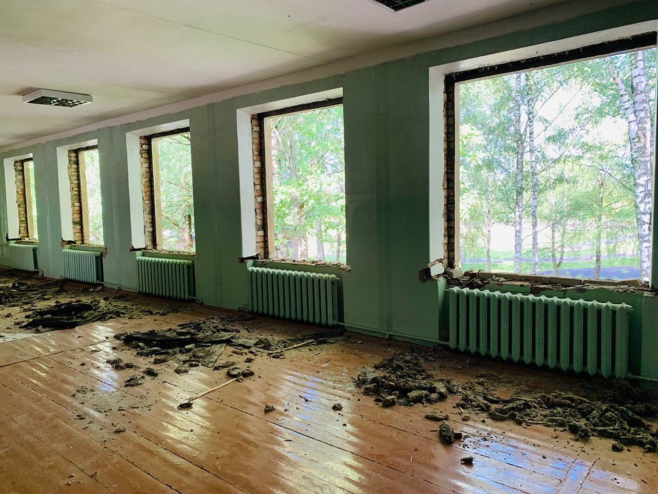 Молодежь трудится