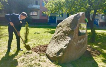 Сохраняем благодарность и память