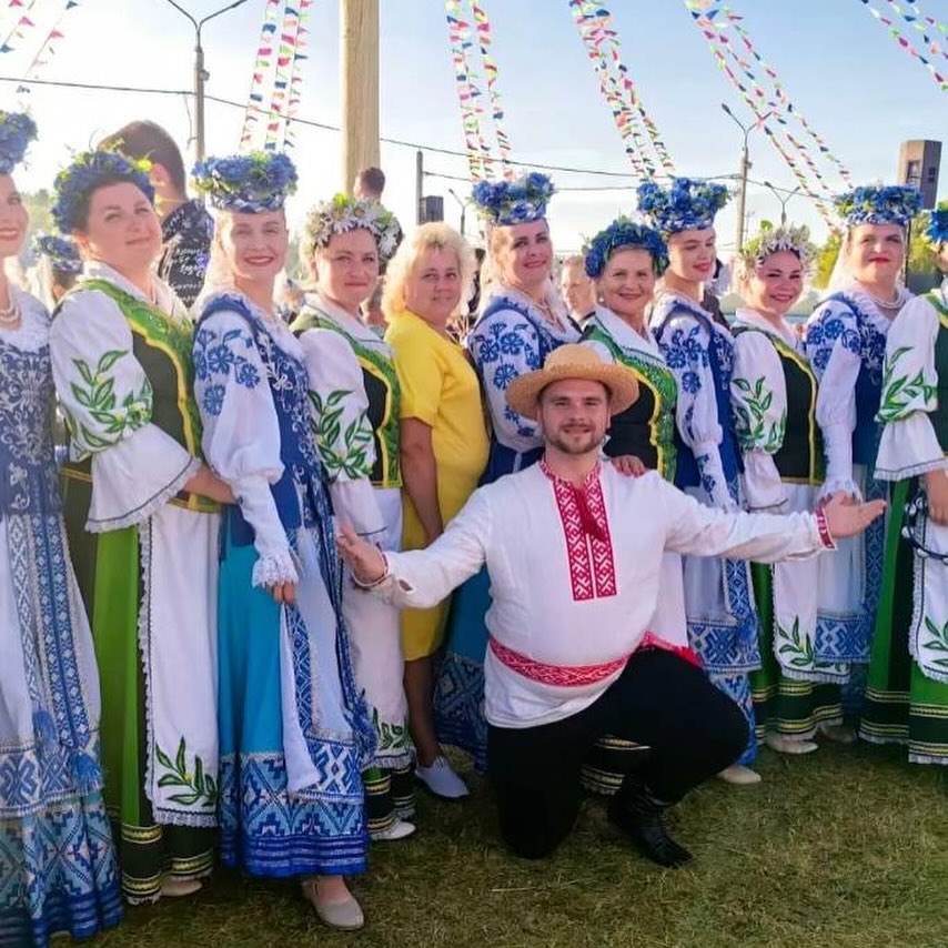 Ансамбль народного творчества «Вербница» в праздничной программе фестиваля «Александрия собирает друзей»и