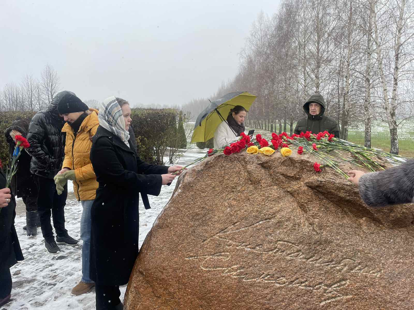 Кто такой Константин Симонов?