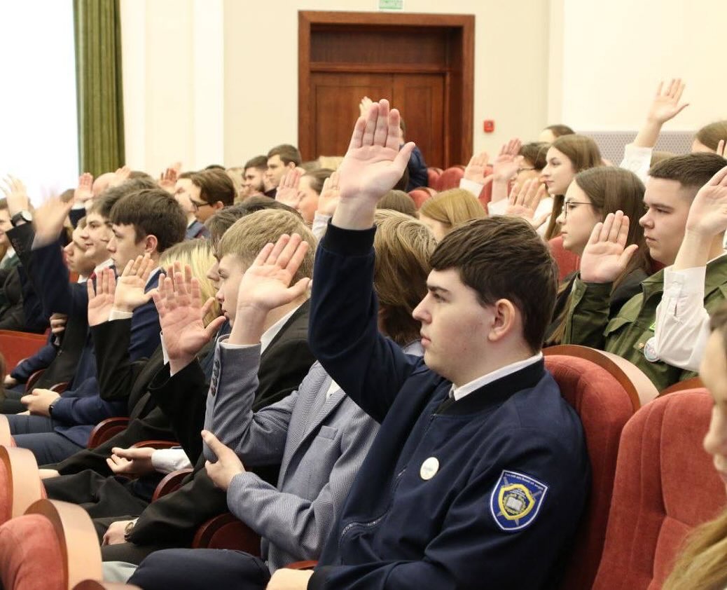 Благодарность за активное участие в деятельности Молодёжного парламента