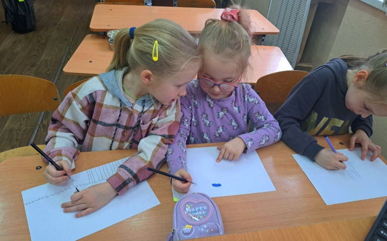 Сегодня на базе школы начал свою работу оздоровительный лагерь «Родничок»