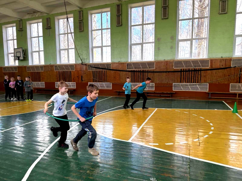 Пятый день в оздоровительном лагере «Родничок» был посвящён позитиву и здоровью