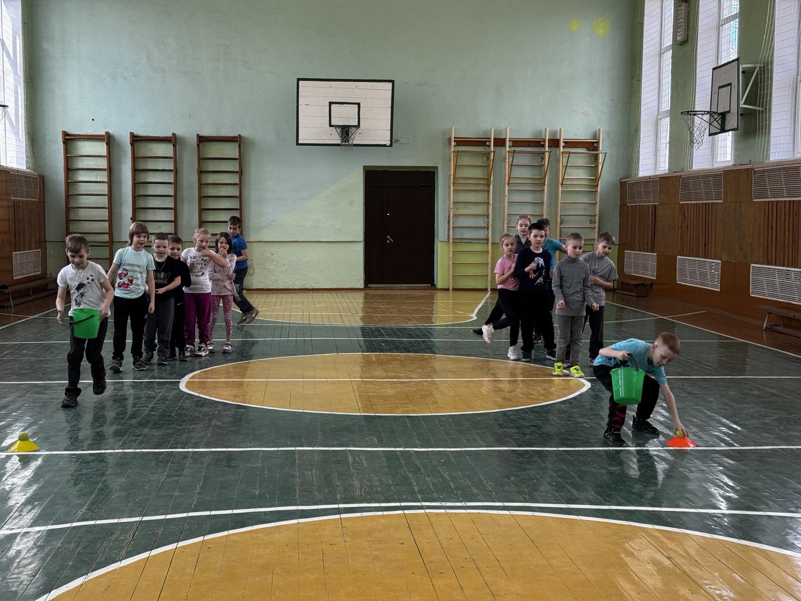 Пятый день в оздоровительном лагере «Родничок» был посвящён позитиву и здоровью