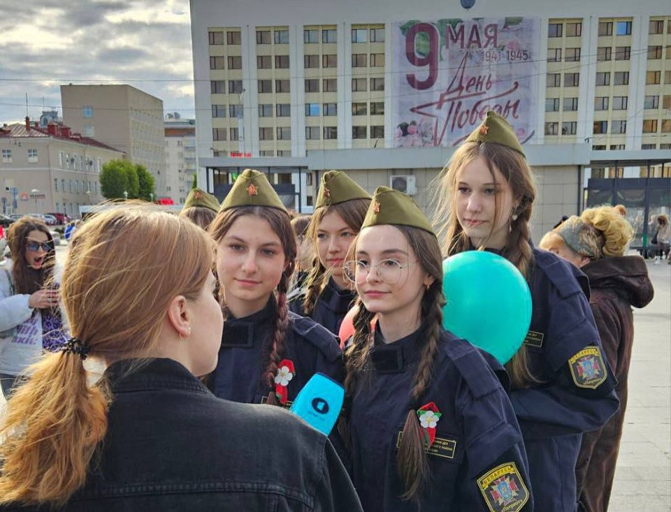 Поёт Победа!