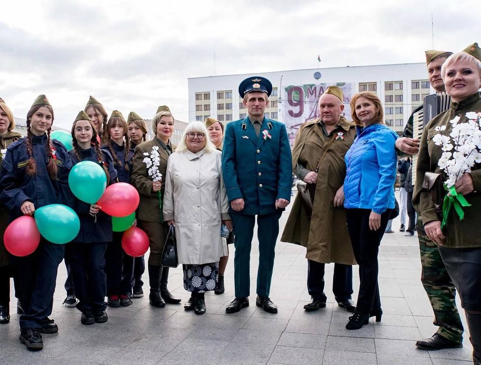 Поёт Победа!