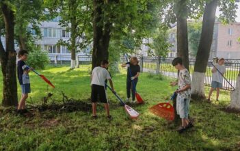 Благоустраиваем территорию