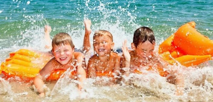 Важно!!! На двух пляжах города запретили купание!