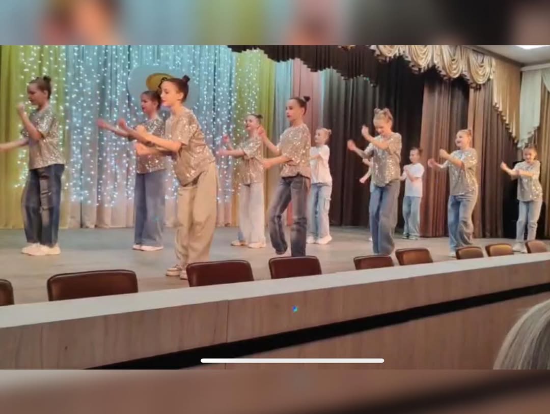 С праздником!