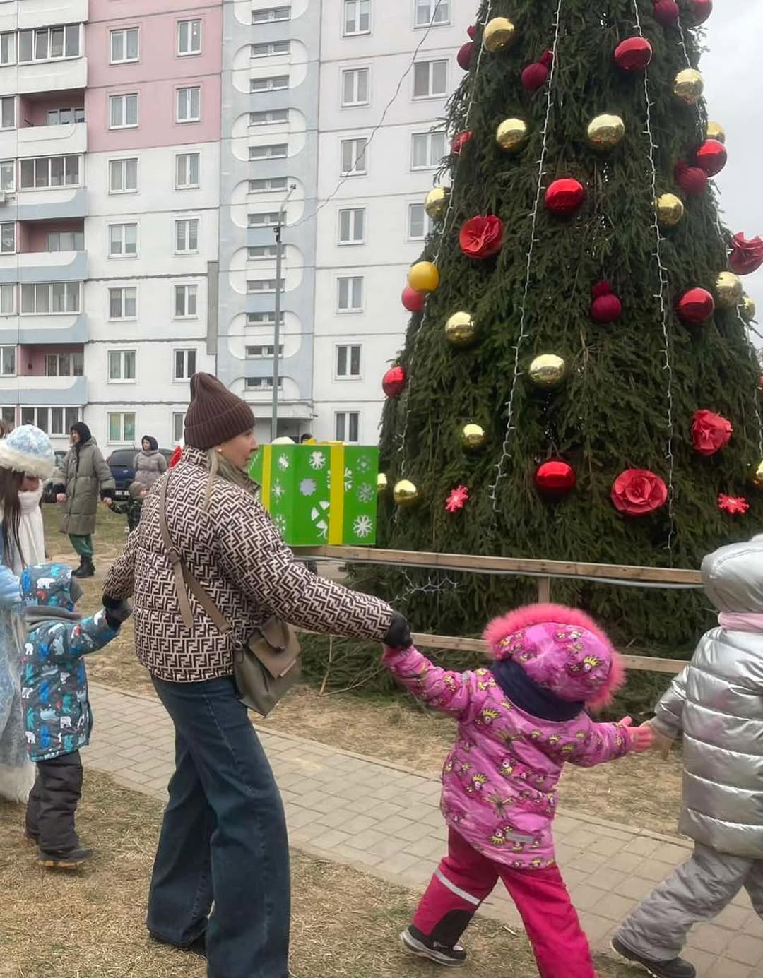 Праздник двора