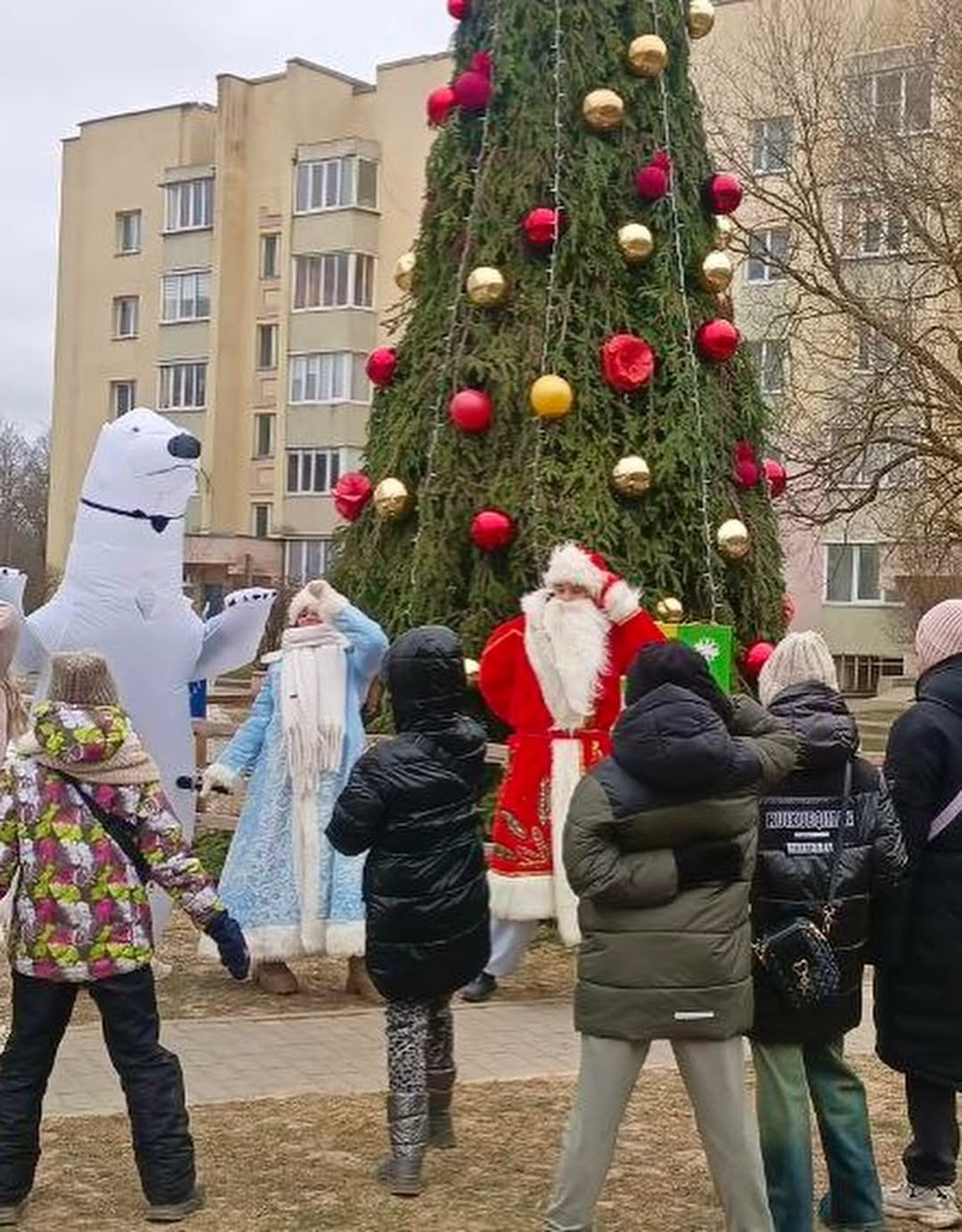 Праздник двора