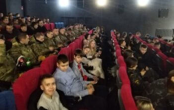 Дорогами мужества