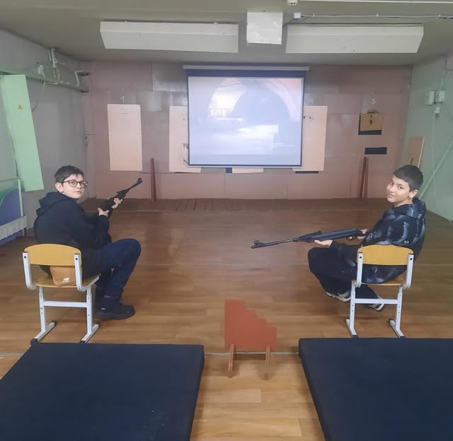 Помни войну