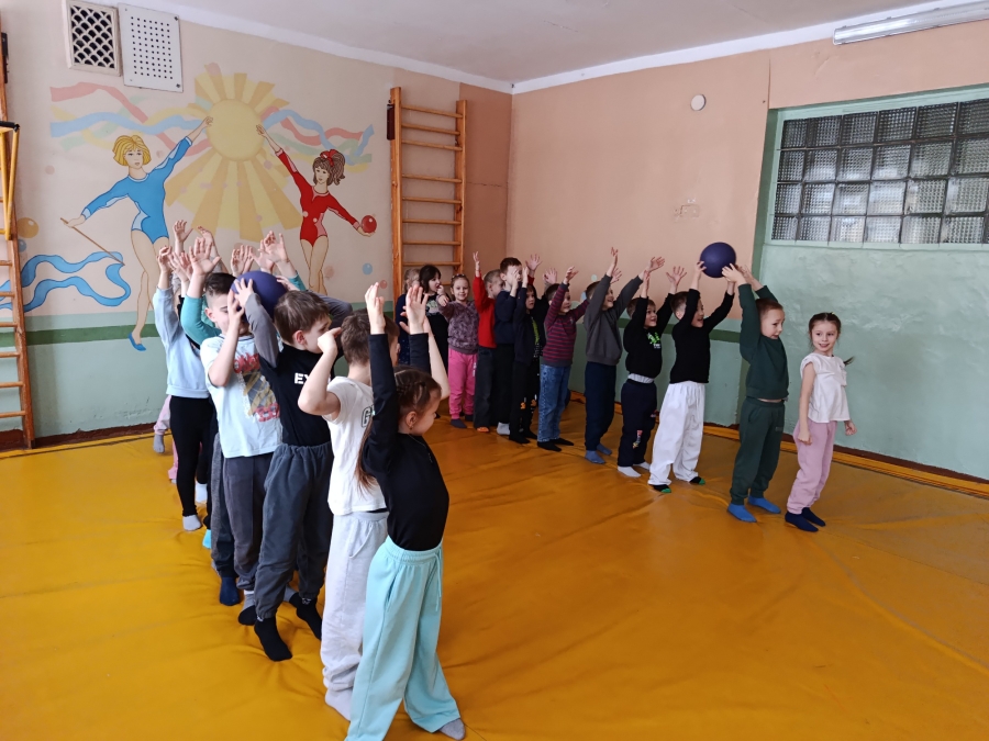 Второй день в воспитательно-оздоровительном лагере «Родничок»