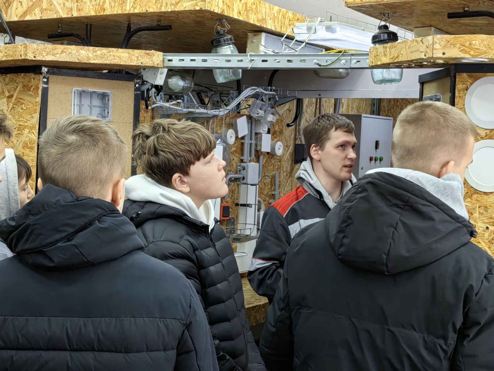 Экскурсия в УО «Могилевский государственный электротехнический колледж»