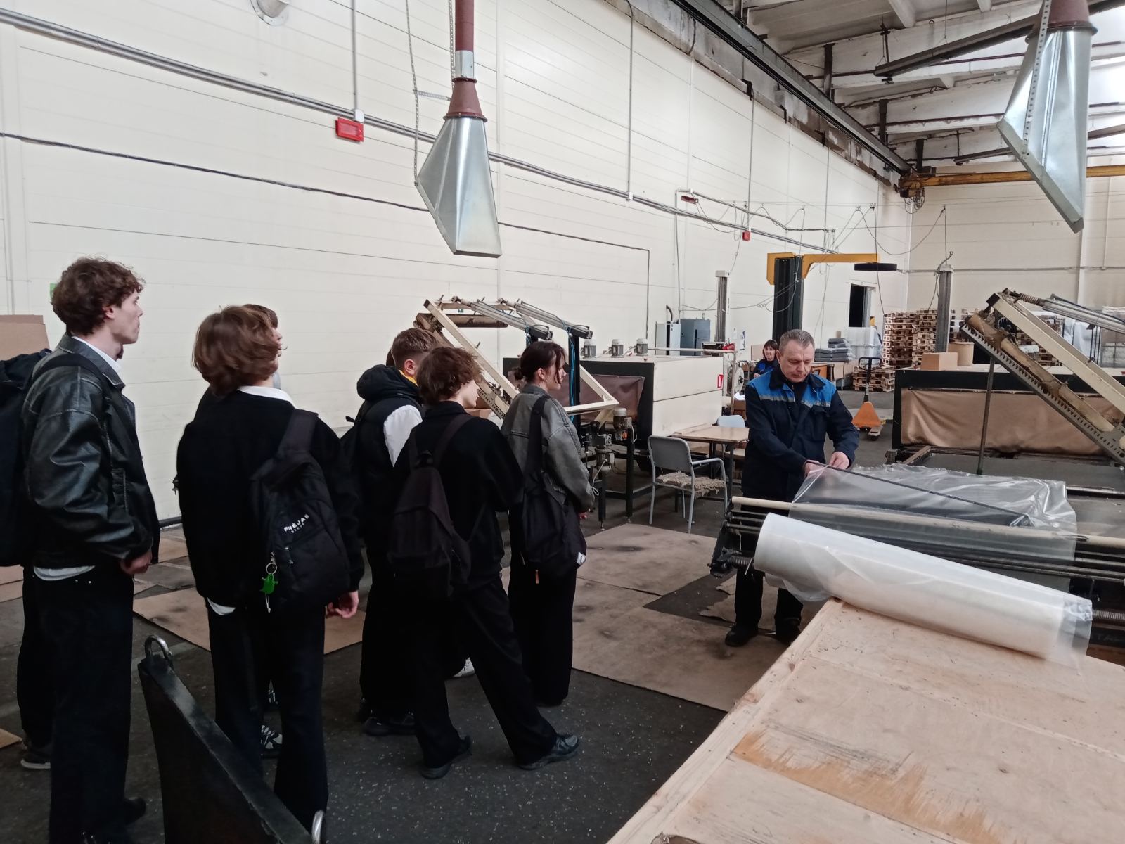 Экскурсия в ОАО «Ольса»