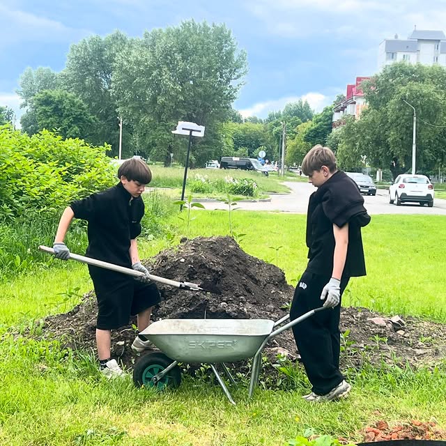 Будни лагеря труда и отдыха