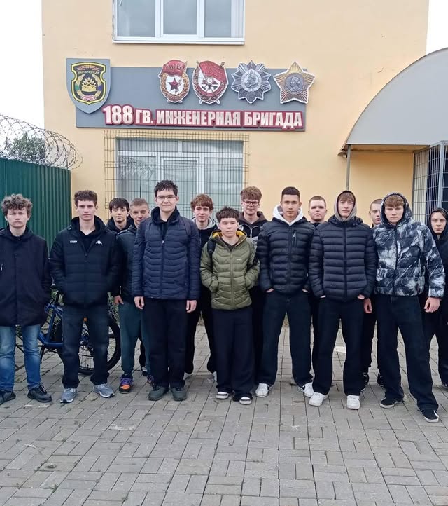 Готовы Родине служить!