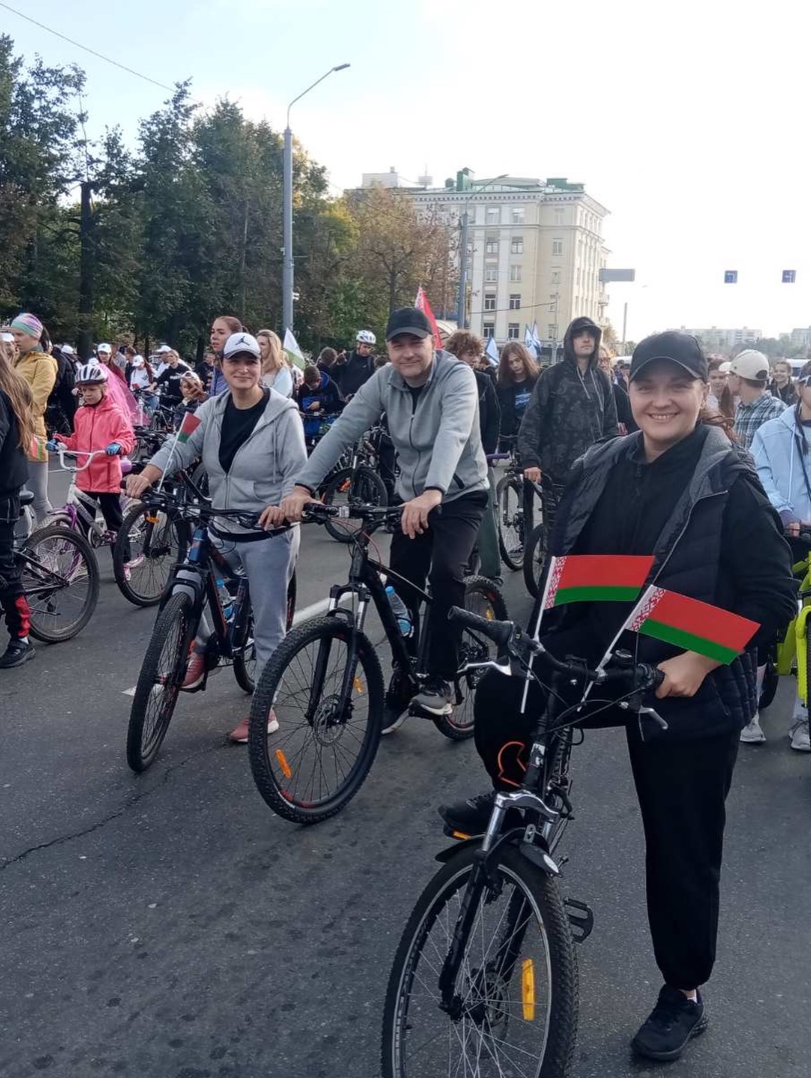 Крутим педали вместе!