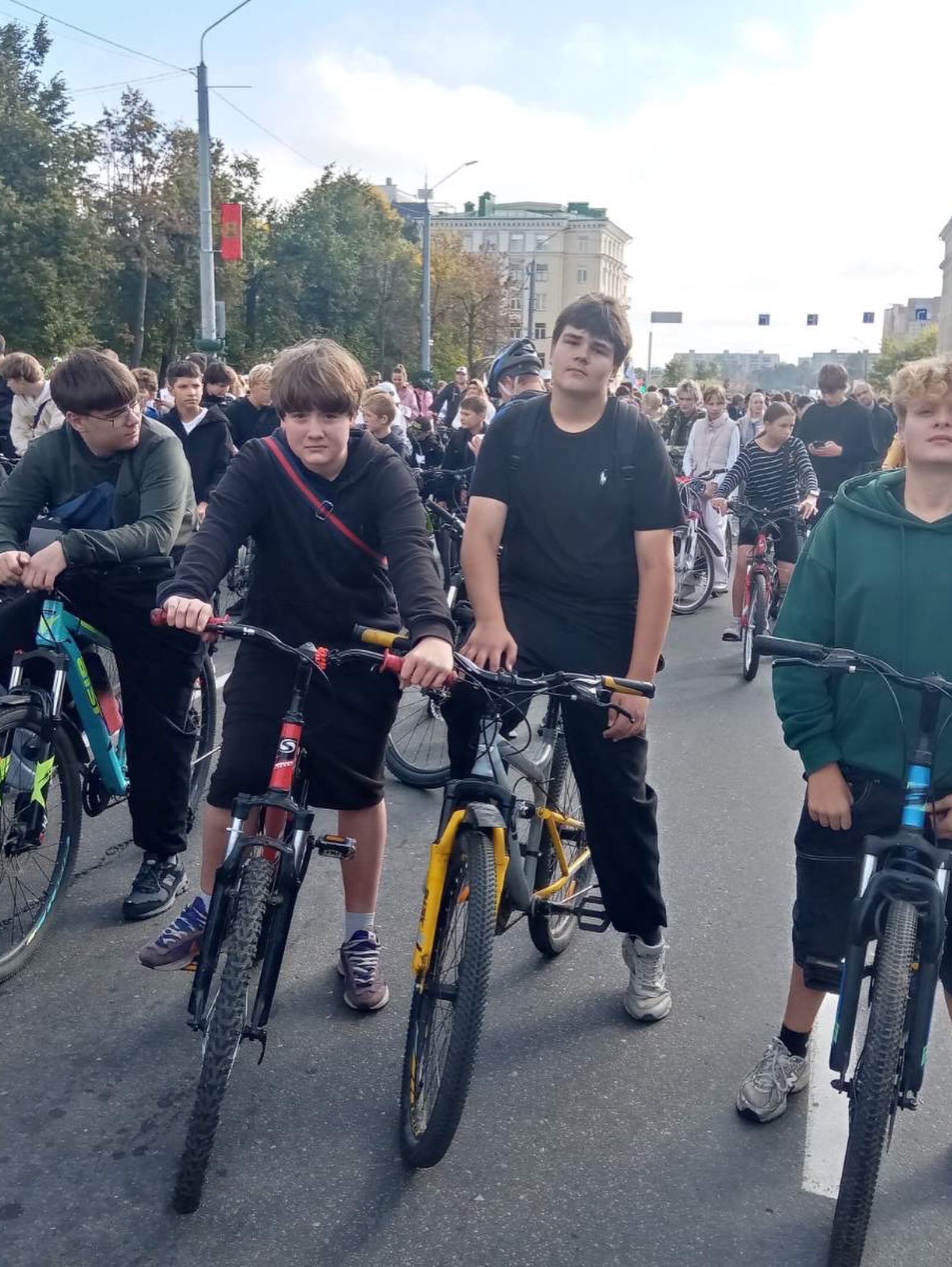 Крутим педали вместе!